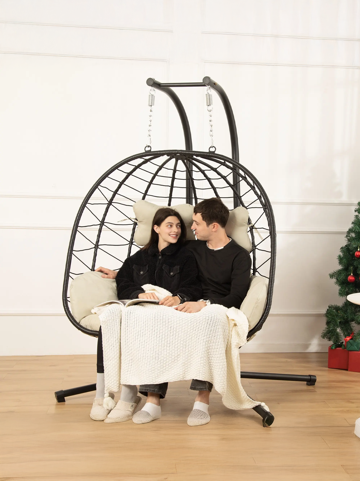 Double Hanging Egg Chair